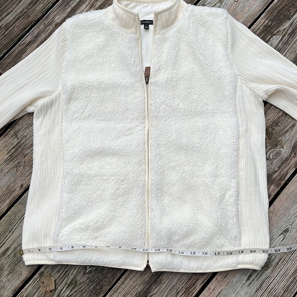 Talbot’s faux fur sweater jacket L - Picture 9 of 10